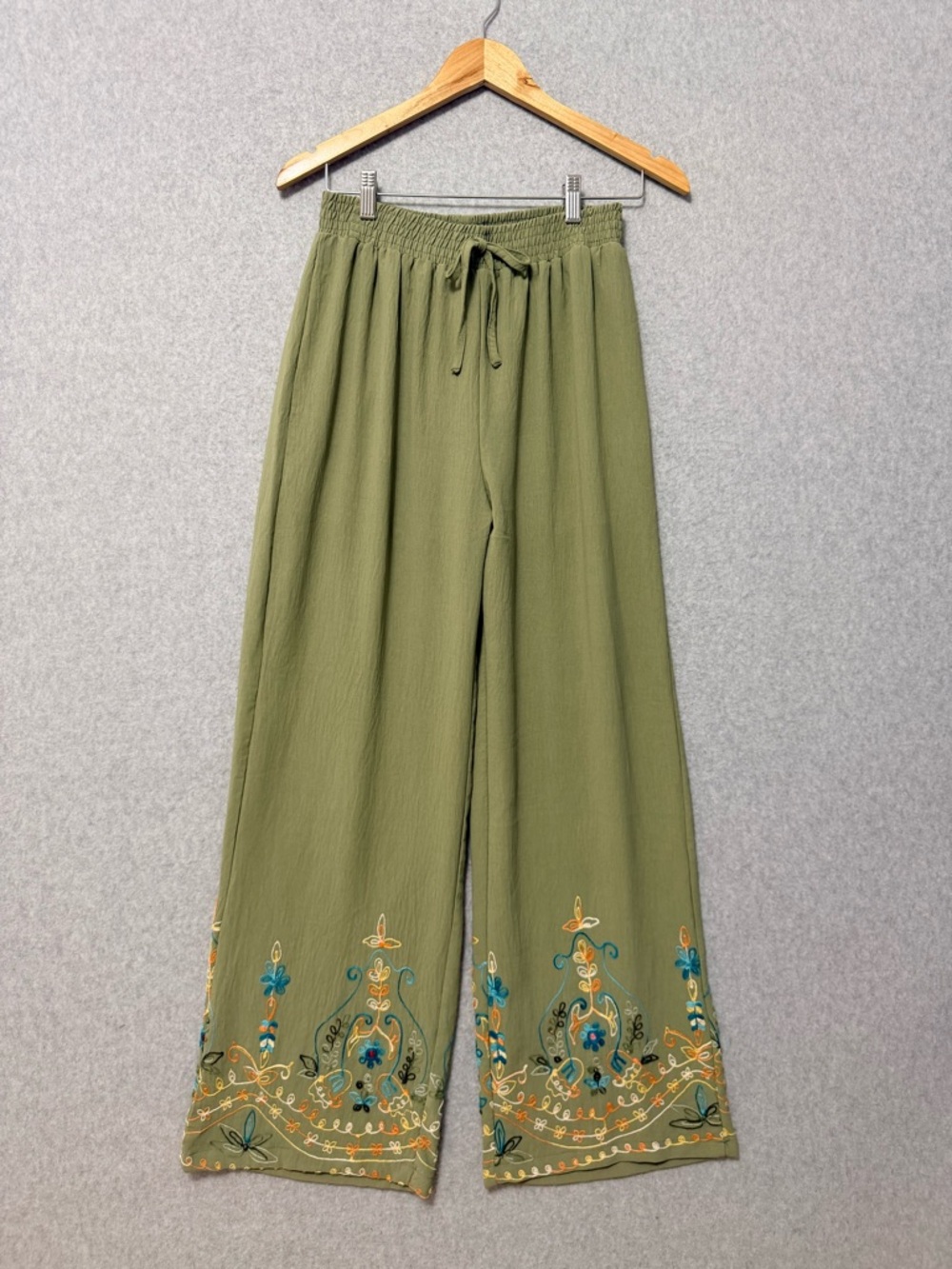 Liv Los Angeles Embroidered Wide Leg Pull On Pants Size Medium Olive Green Boho - Picture 2 of 11